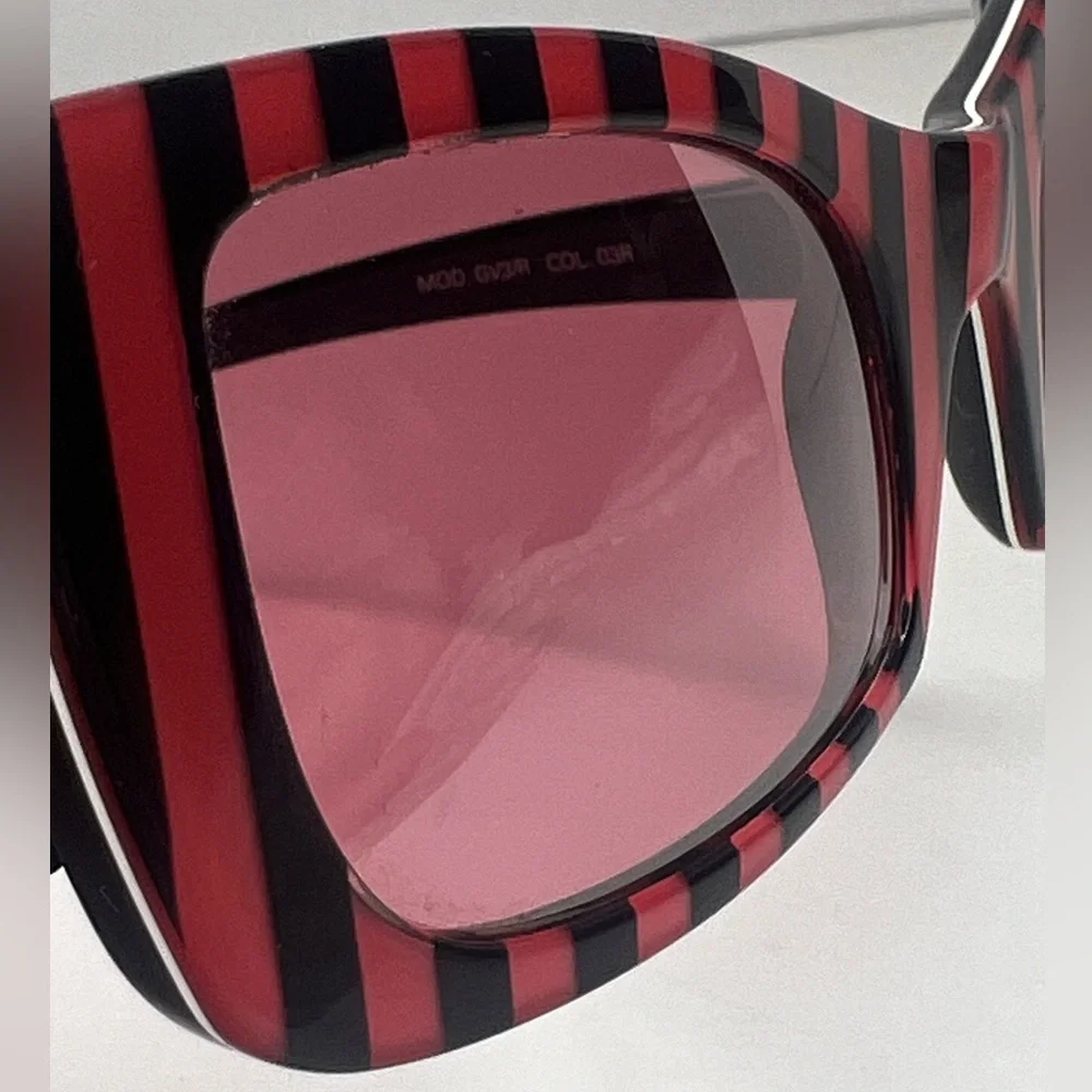 VERSACE Black/Pink‎ Stripe Sunglasses MOD GV3 | PRELOVED!!💓🖤🕶️☀️